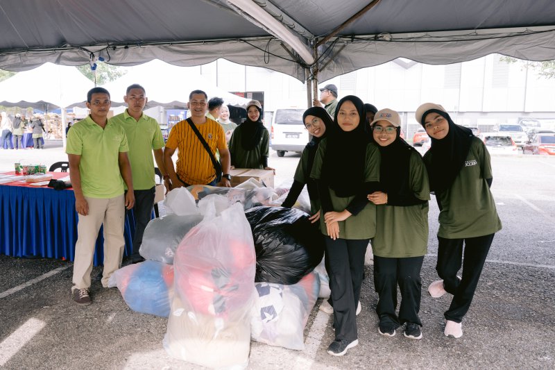 Advancing Sustainable Living Through Recycling